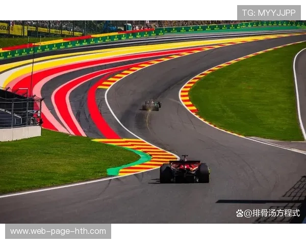 F1赛道惊心动魄：冠军争夺进入白热化